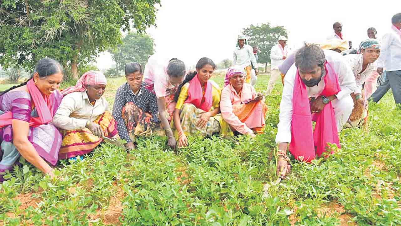 కాంగ్రెస్‌కు ఓటేస్తే కష్టాలే