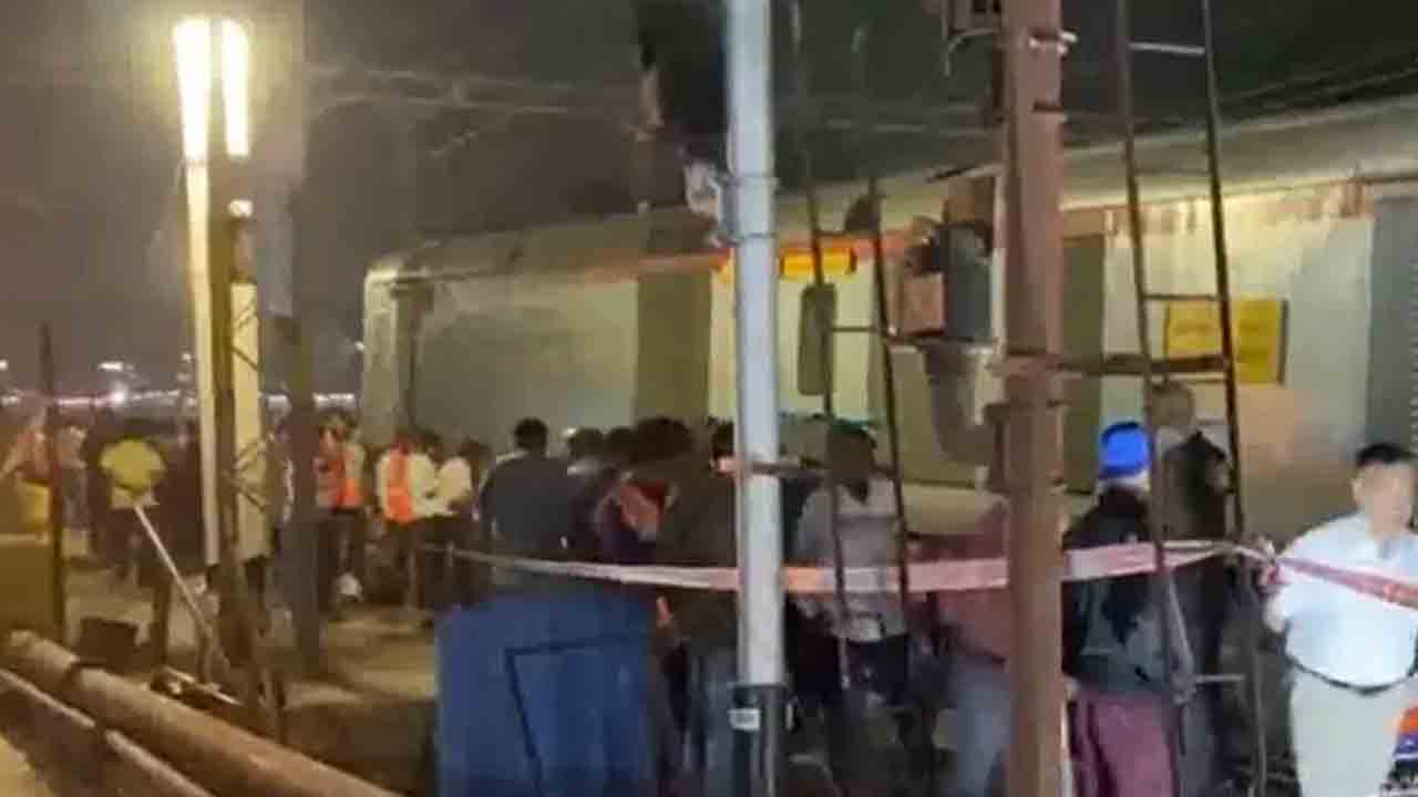 Suhaildev Express train | మరో రైలు ప్రమాదం.. పట్టాలు తప్పిన సుహేల్దేవ్‌ సూపర్‌ఫాస్ట్‌ ఎక్స్‌ప్రెస్‌