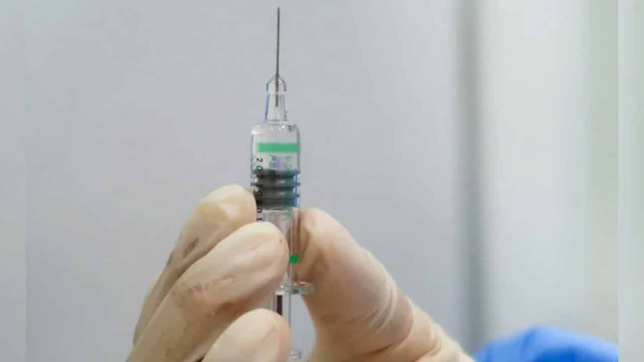 Chikungunya | ప్రపంచంలోనే తొలిసారిగా చికున్‌గున్యా వైరస్‌కు వ్యాక్సిన్‌.. ఆమోదించిన అమెరికా