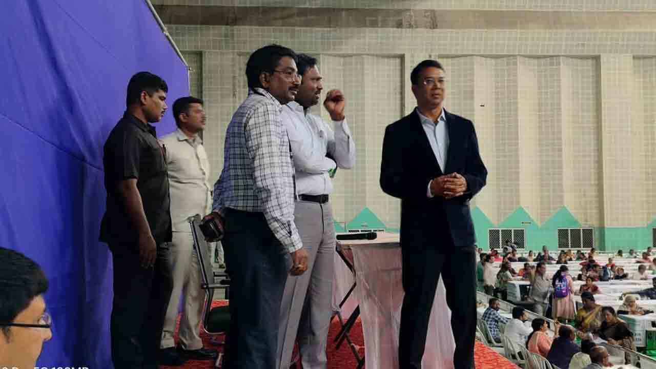 Vikas Raj | అందరూ బాధ్యతగా ఓటేయాలి.. సీఈవో వికాస్‌రాజ్‌ పిలుపు..