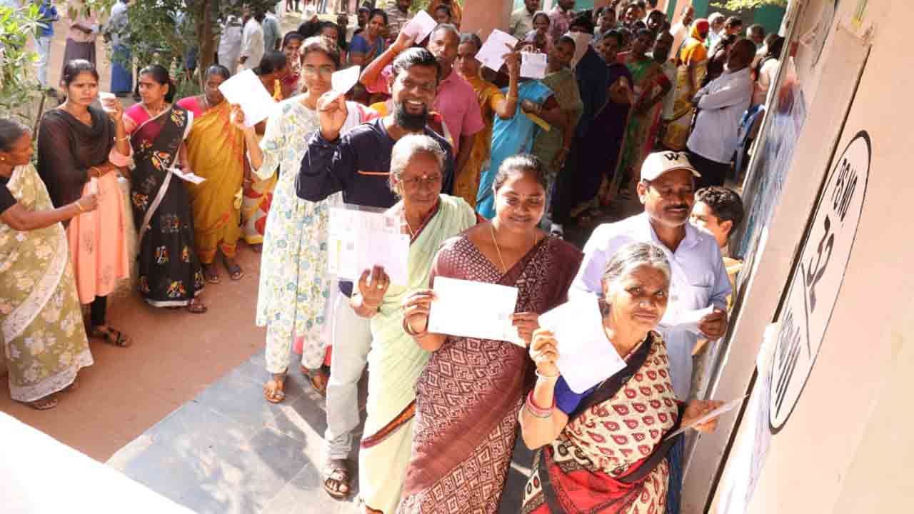 TS Assembly Elections | మెదక్‌ ఫస్ట్‌.. హైదరాబాద్‌ లాస్ట్.. 1 గంటకు 36.68 శాతం మేర పోలింగ్‌ నమోదు