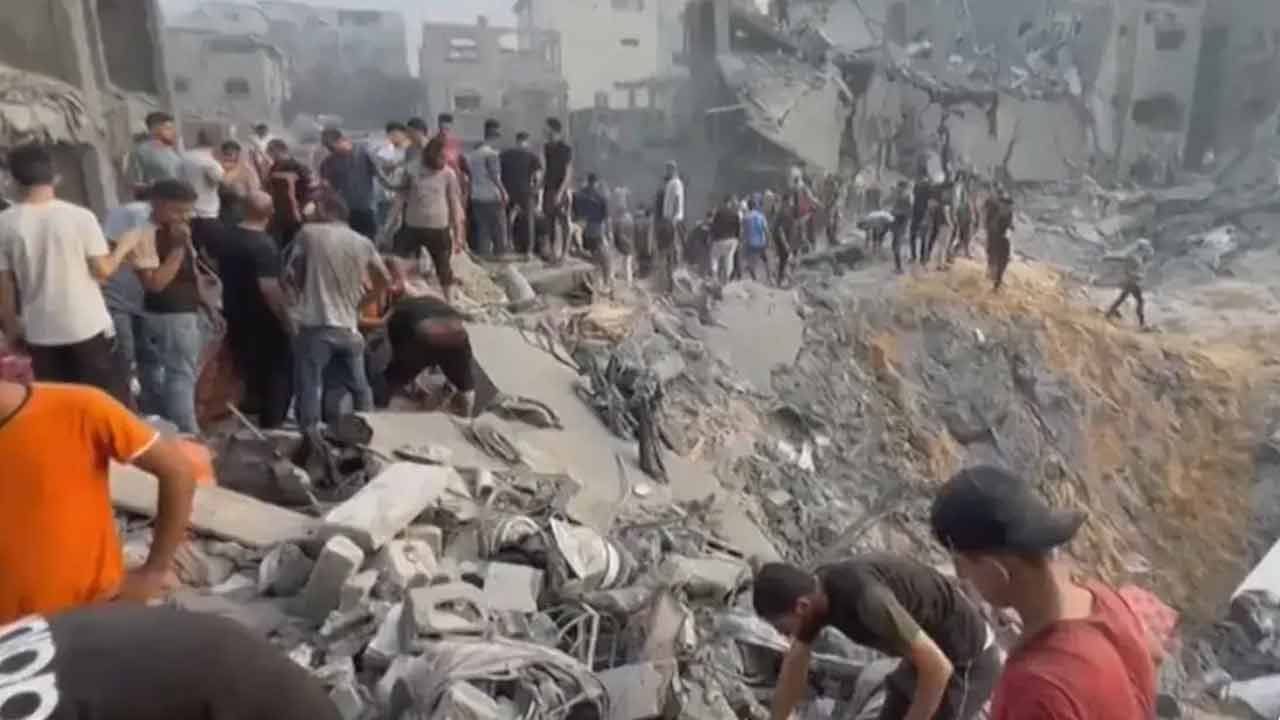 Al Jazeera:  ఇజ్రాయిల్ దాడిలో అల్ జెజిరా ఇంజినీర్‌కు చెందిన 19 మంది కుటుంబ‌స‌భ్యులు మృతి