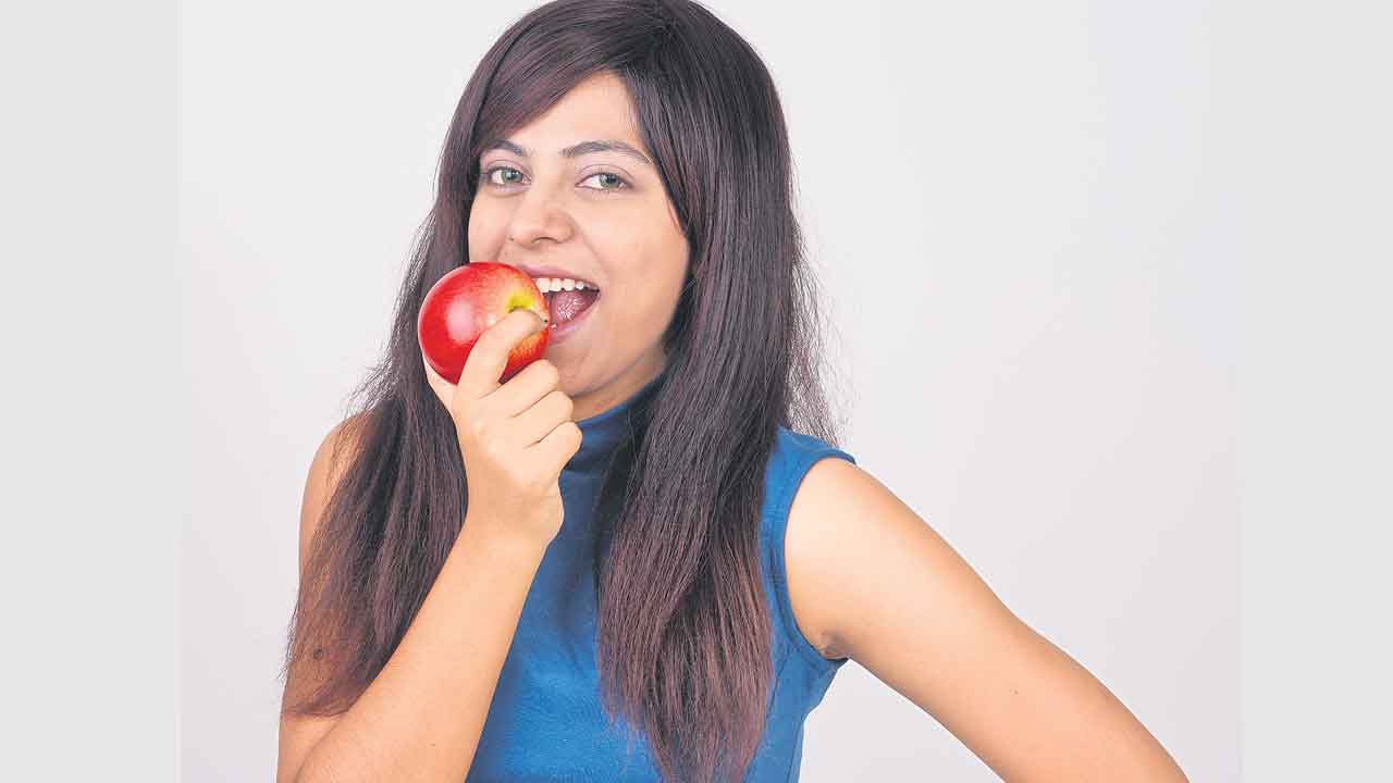 Apple | ఈ ఆరు రకాల యాపిల్స్ తింటే.. అనారోగ్యం మీ దరిచేరదు!