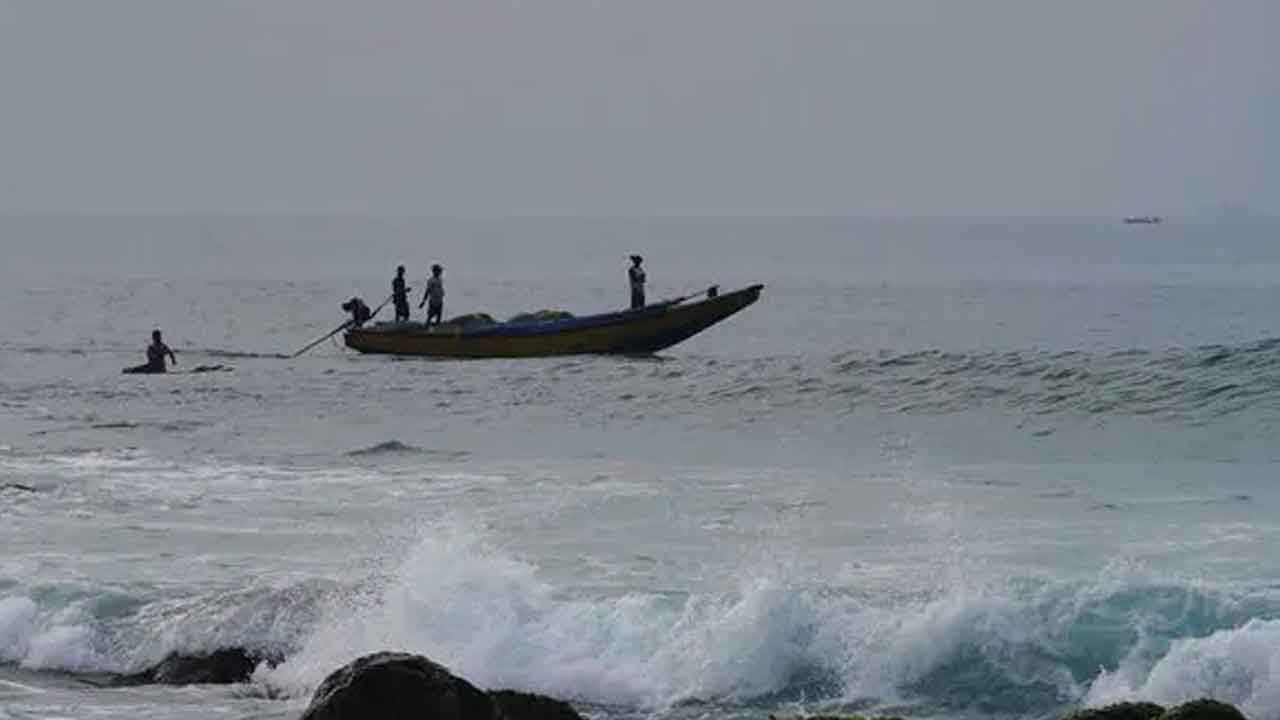 AP News | బంగాళాఖాతంలో అల్పపీడనం.. ఏపీలోని ఈ జిల్లాల్లో వర్షాలు!