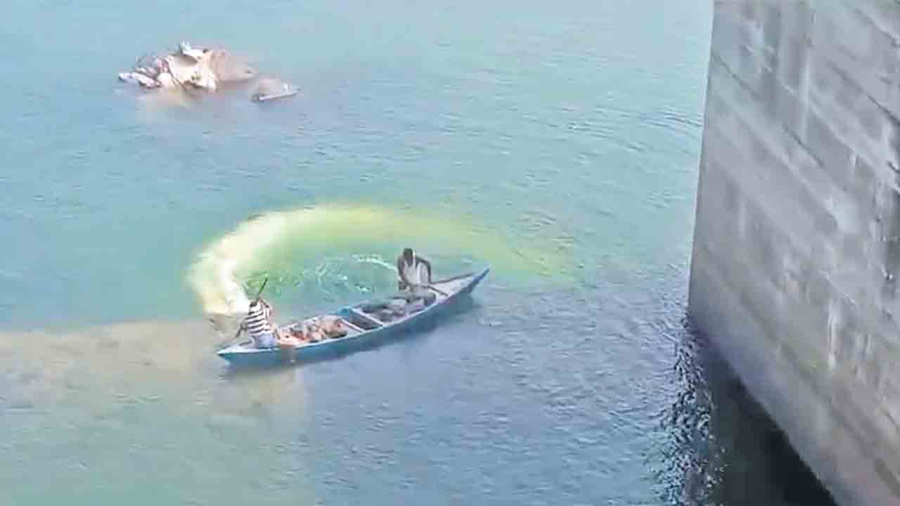 Barrage | బరాజ్లపై బురదజల్లుతున్న విపక్షాలు.. సోషల్మీడియాలో బరితెగింపు ప్రచారం