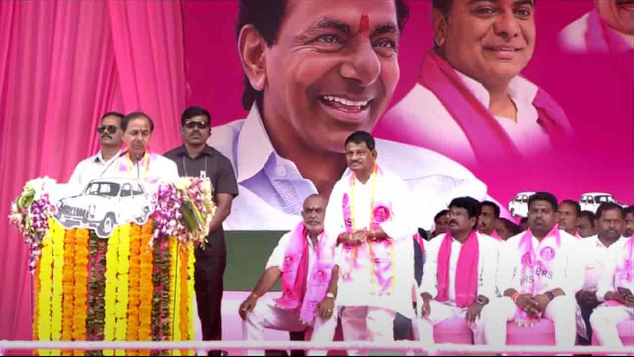 CM KCR | ఒక్క మెడిక‌ల్ కాలేజీ ఇవ్వ‌ని బీజేపీకి.. ఒక్క ఓటు ఎందుకు వేయాలి..? : సీఎం కేసీఆర్