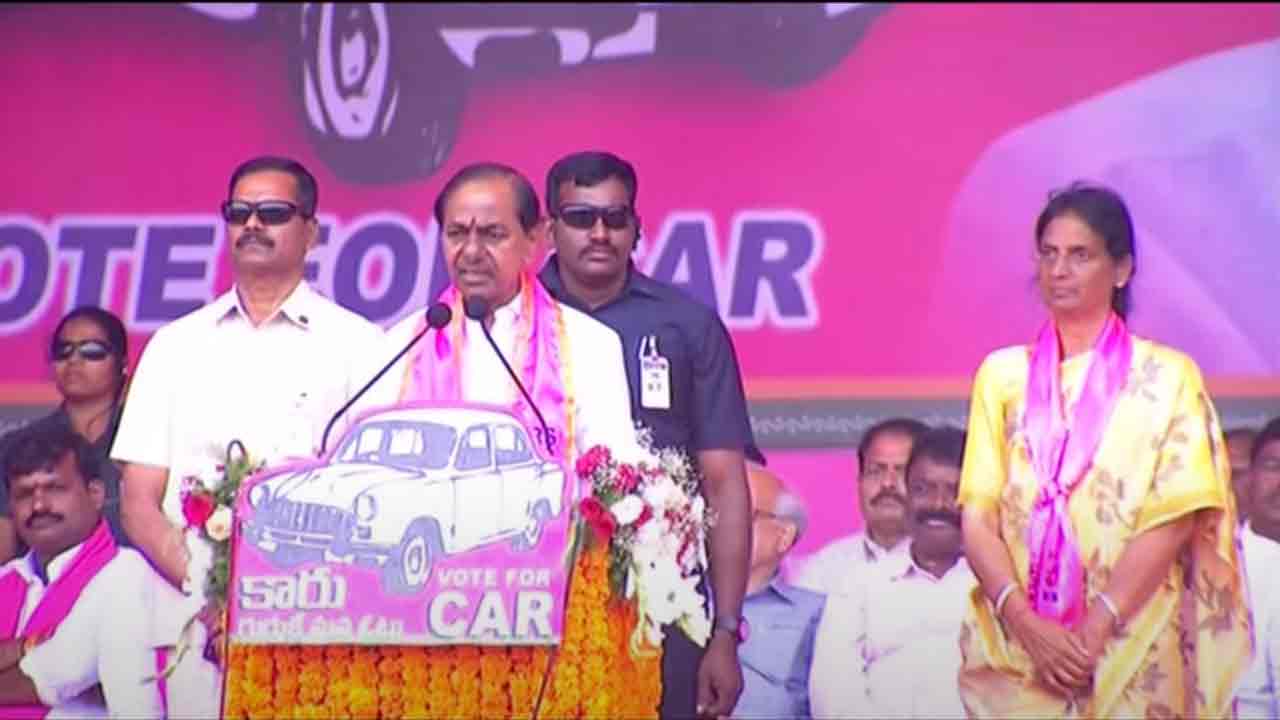 CM KCR | స‌బిత భూదేవీ.. మంత్రి అనే గ‌ర్వం లేదు.. ముఖ్య‌మంత్రి కేసీఆర్ ప్ర‌శంస‌లు