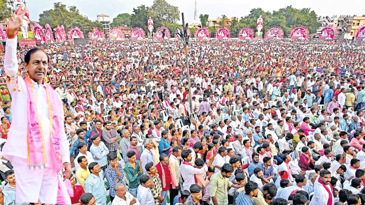 CM KCR | రాబందులా కాంగ్రెస్.. రైతుబంధు ఎక్కడైనా ఇచ్చిందా?: సీఎం కేసీఆర్