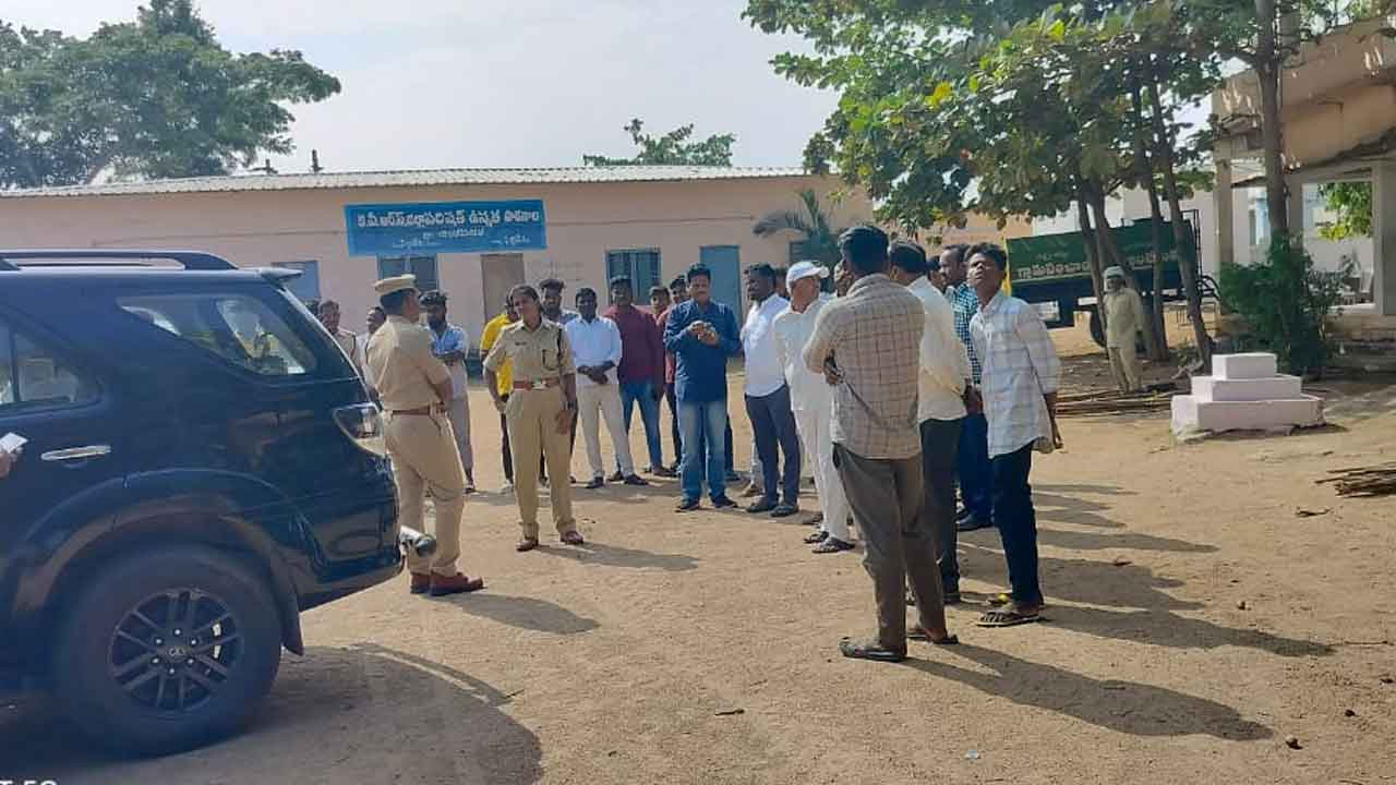 CM KCR | రేపు చింతమడకకు సీఎం కేసీఆర్‌.. ఏర్పాట్లను పరిశీలించిన సీపీ శ్వేత