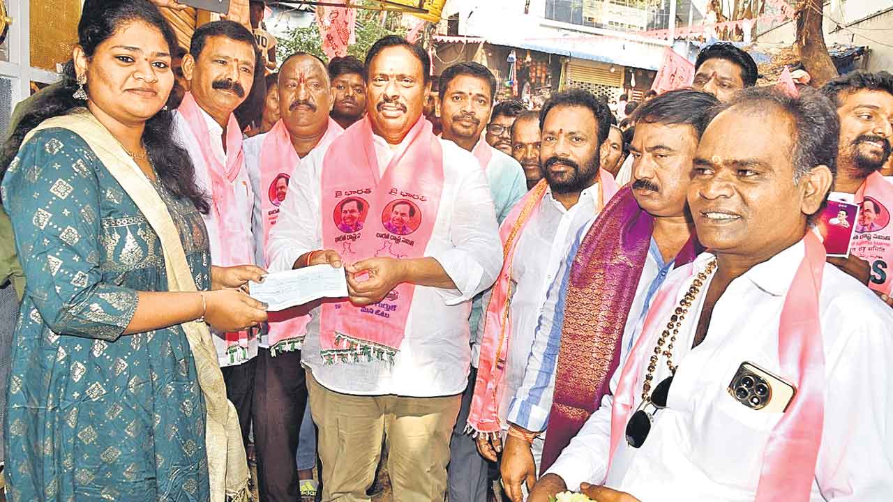 హైదరాబాద్‌ అభివృద్ధికి ఫిదా