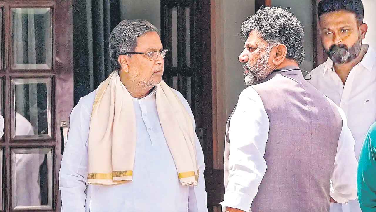 Karnataka | కర్ణాటక ప్రభుత్వంలో చీలిక.. సిద్దరామయ్య, డీకే శివకుమార్ మధ్య మరింత ముదిరిన విభేదాలు