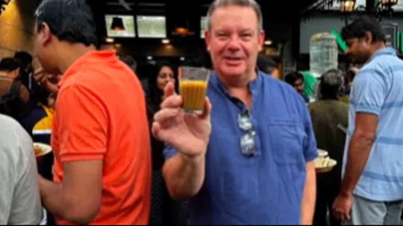 Chef Gary Mehigan | దేశీ టిఫిన్స్ ఎంజాయ్ చేసిన ఆస్ట్రేలియా చెఫ్‌