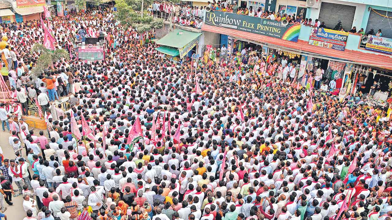Harish Rao | వ్యవసాయానికి 3 గంటల కరెంటు సరిపోతుందా?.. కాంగ్రెస్‌కు అధికారమిస్తే రాష్ట్రంలో అంధకారమే: మంత్రి హరీశ్‌