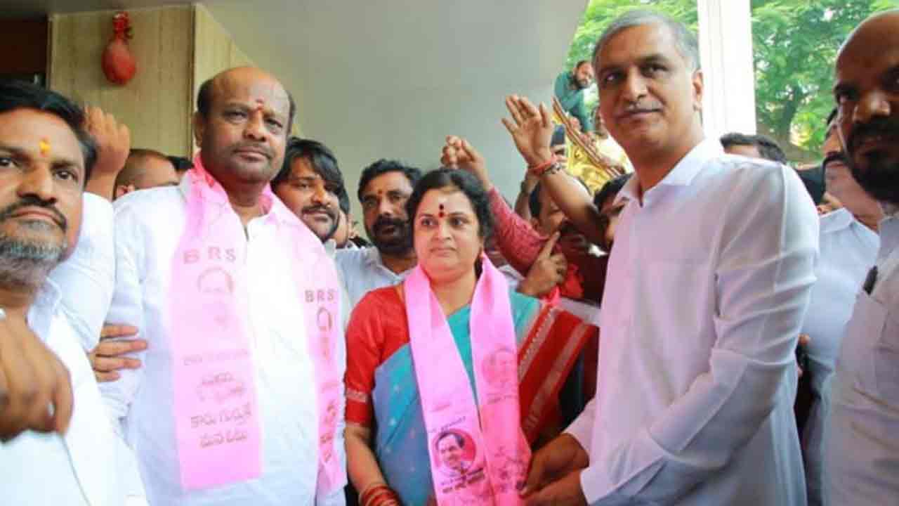 BRS Party | హైద‌రాబాద్‌లో కాంగ్రెస్‌కు భారీ షాక్‌.. గులాబీ గూటికి చేరుకున్న ముద్ద‌గోని రామ్మోహ‌న్ గౌడ్‌