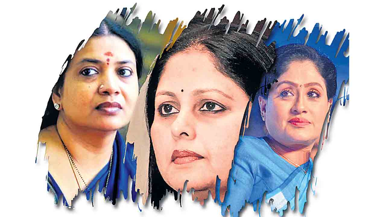 BJP | కాల్షీట్లు ఇచ్చినా టికెట్లు ఇవ్వలే.. అలనాటి తారల చెవిలో కమలం పువ్వు