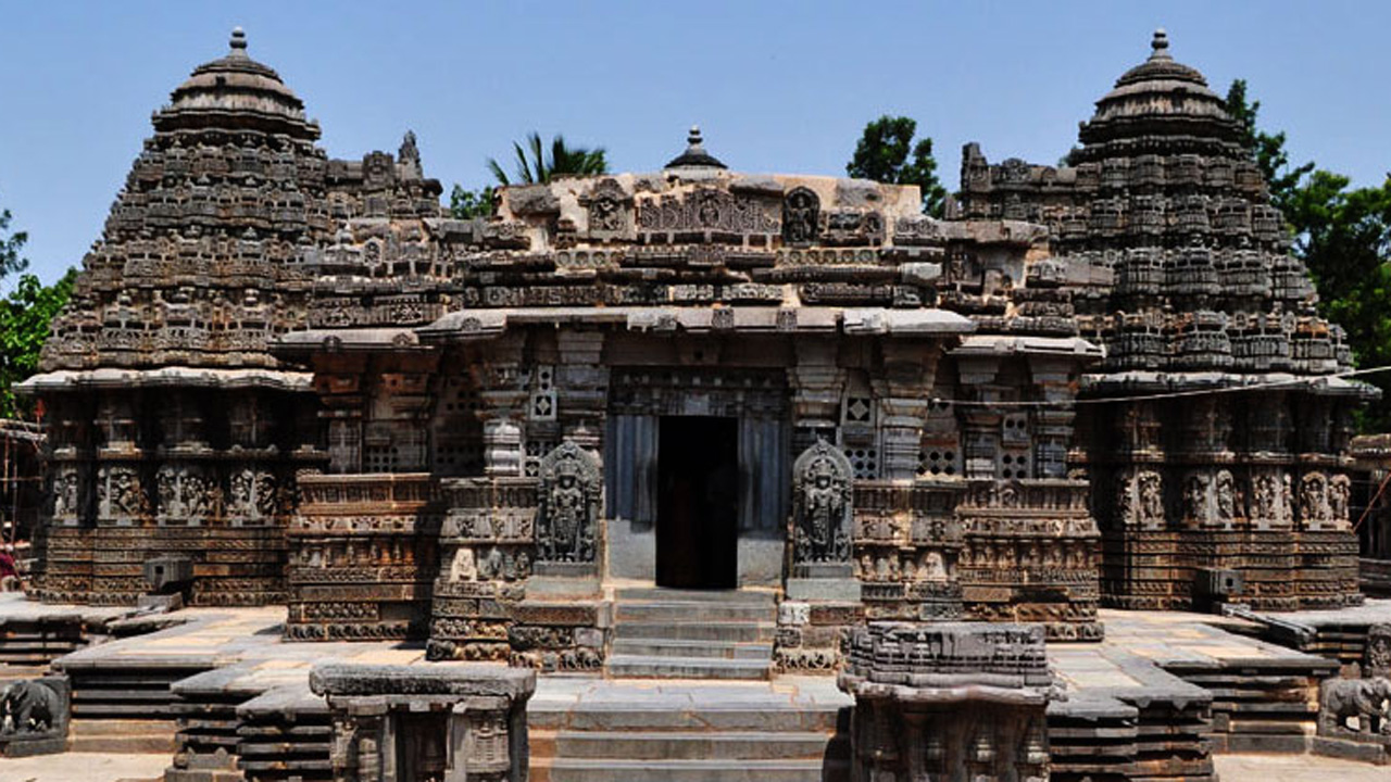 Hoyasala Temples | హోయసల రాజులు నిర్మించిన ఈ ఆలయాలను చూసి యునెస్కోనే అబ్బురపోయింది!