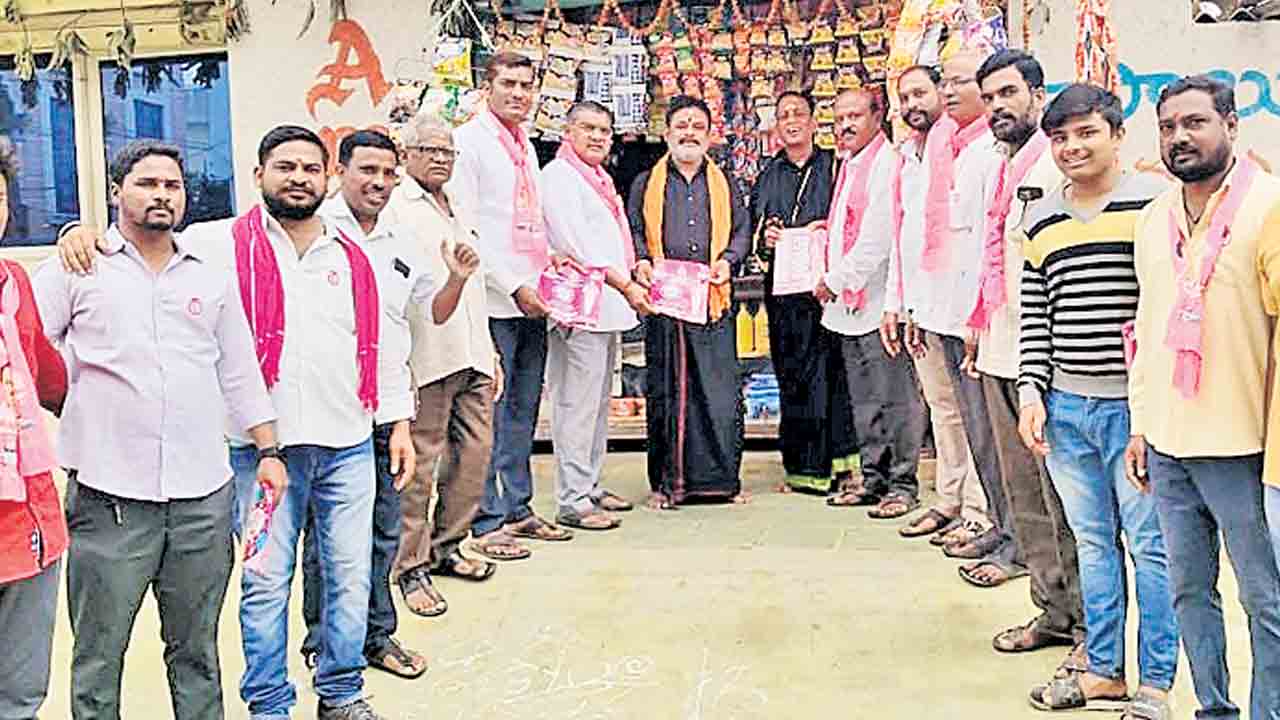 సీఎం కేసీఆర్‌తోనే అభివృద్ధి సాధ్యం