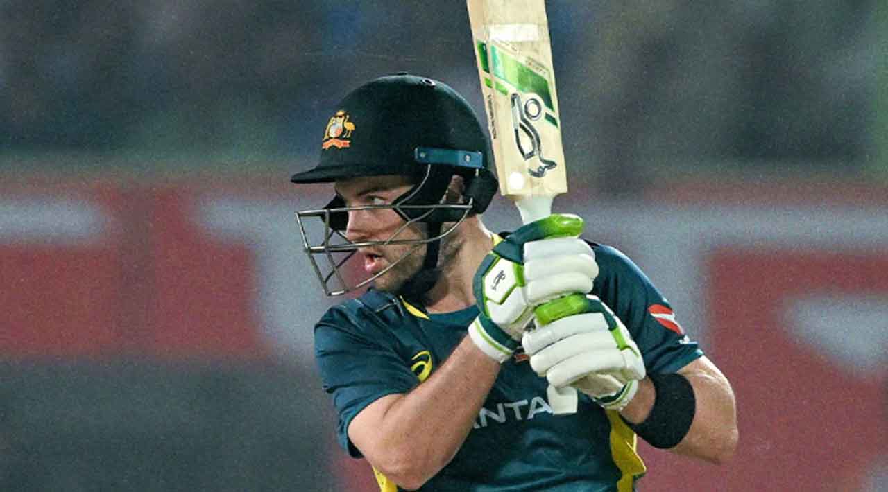 IND vs AUS | దంచికొడుతున్న ఇంగ్లిస్.. 9 దాటిన ర‌న్‌రేట్