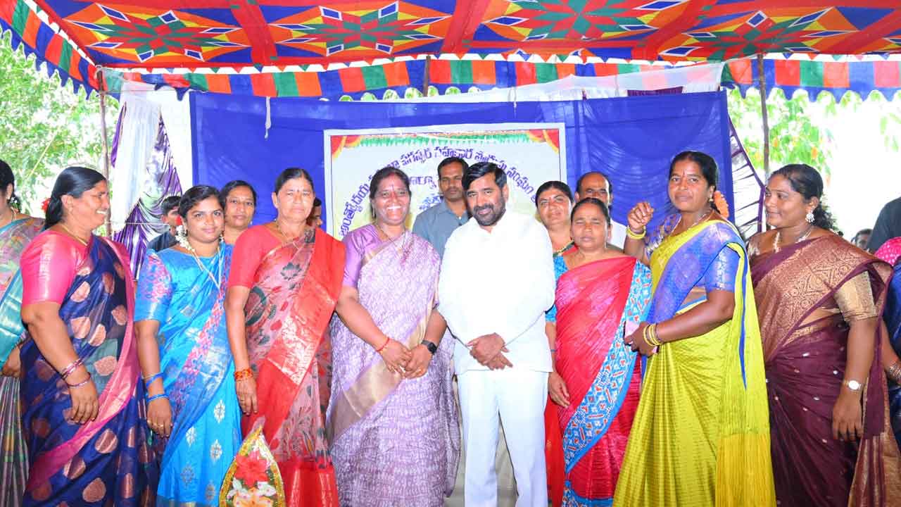 Minister Jagdish Reddy | కాంగ్రెస్ గెలుపొందడం అంటే..తోడేళ్ల మంద గొర్రె పిల్లలపై పడ్డట్టే : మంత్రి జగదీష్ రెడ్డి