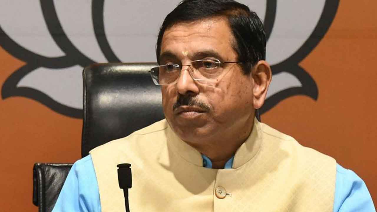 కులగణన అధికారం రాష్ర్టానికి లేదు