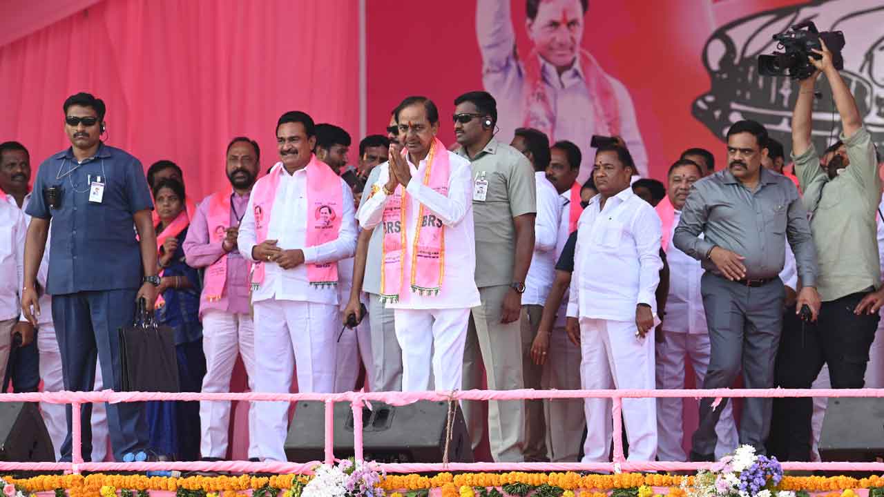 Nominations | గులాబీ శ్రేణుల్లో నామినేషన్ల జోరు.. ఈరోజు నామినేషన్‌ వేసింది వీరే