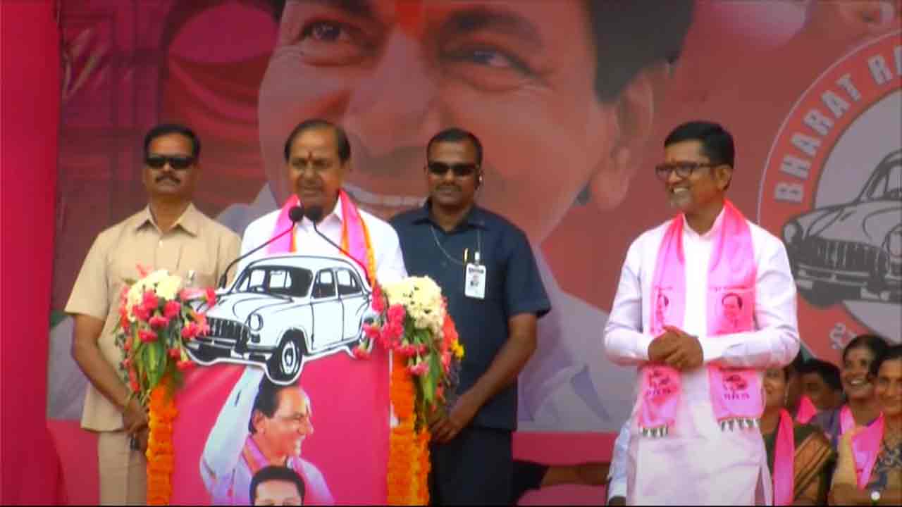 CM KCR | నీవేం రంది ప‌డ‌కు.. మంథ‌ని ప్ర‌జ‌ల‌కు చైత‌న్యం ఉంది.. పుట్ట మ‌ధుకు సీఎం కేసీఆర్ భ‌రోసా