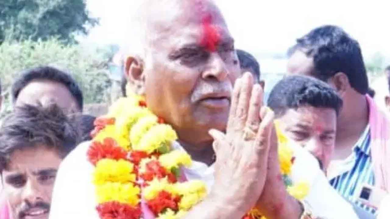 కోనేరు కోనప్పకు ఊరట