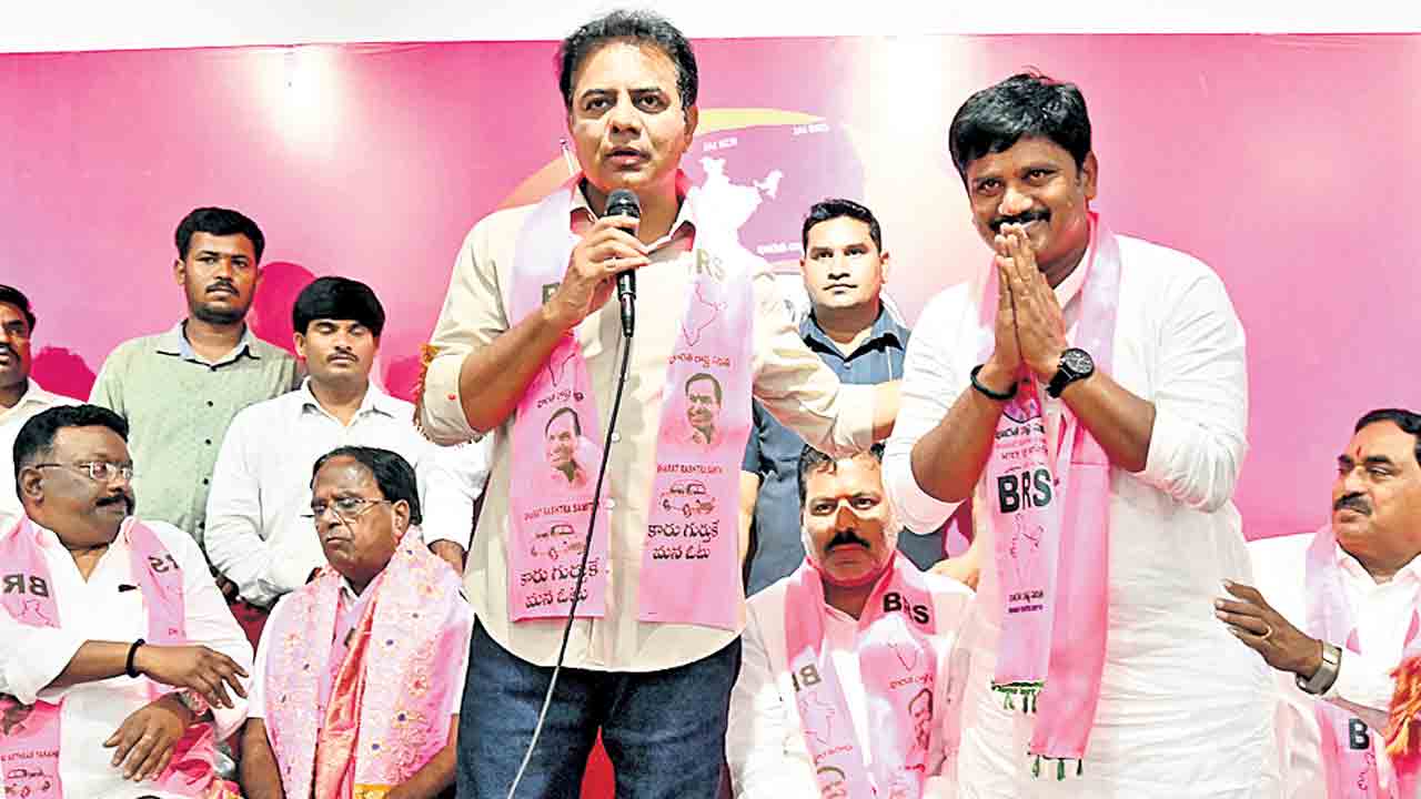 బీఆర్‌ఎస్‌ సినిమా సూపర్‌ హిట్‌