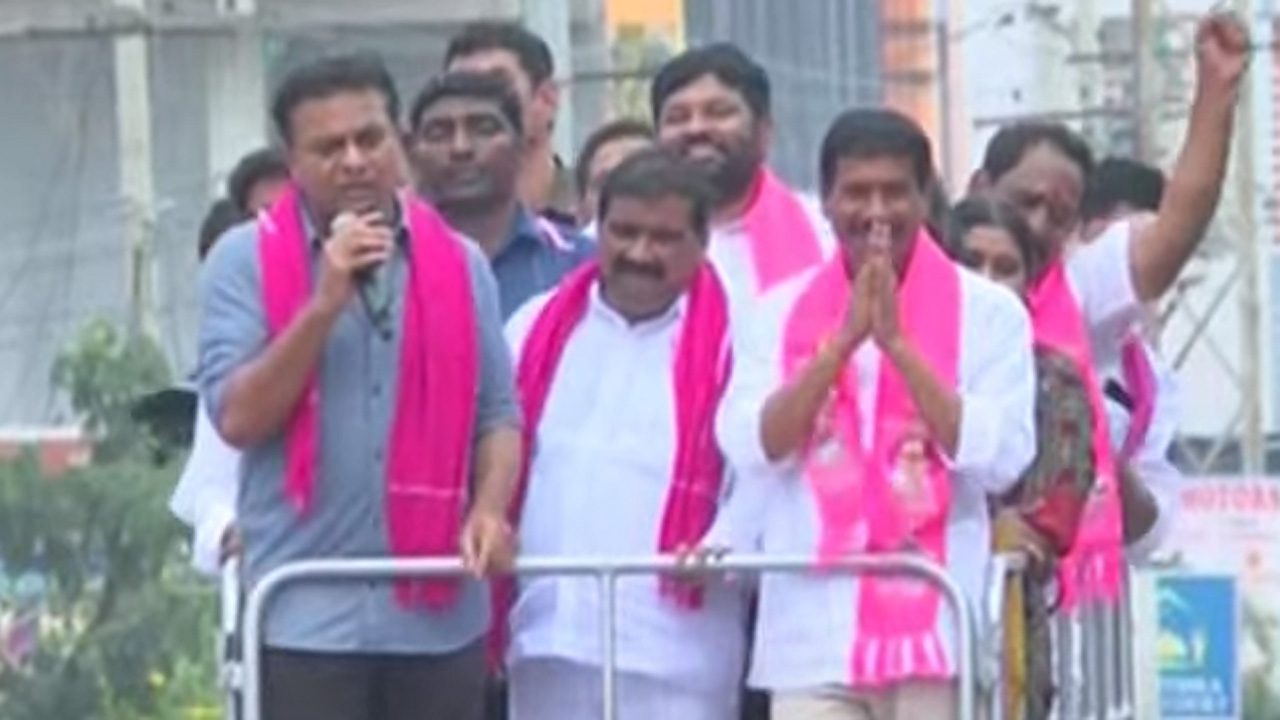 Minister KTR | కేసీఆర్‌ కాళ్లు పట్టుకునైనా సరే.. నరేందర్‌కి ప్రమోషన్‌ ఇప్పిస్తా: కొడంగల్‌లో కేటీఆర్‌