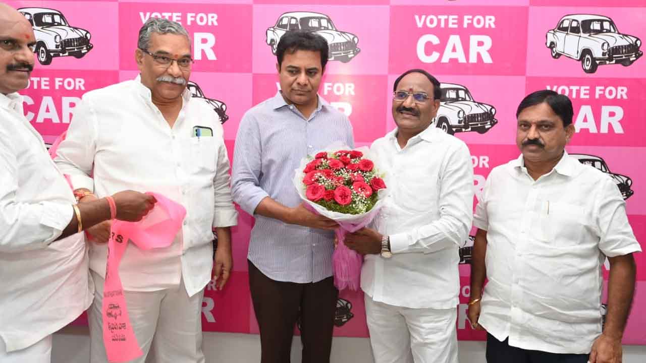 Minister KTR | బీజేపీ పార్టీకి మరోషాక్‌..మంత్రి కేటీఆర్‌ సమక్షంలో బీఆర్‌ఎస్‌లో చేరిన నందు జనార్ధన్ రెడ్డి