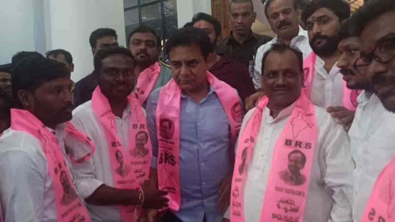 సొంత గూటికి పాశం గోపాల్‌రెడ్డి