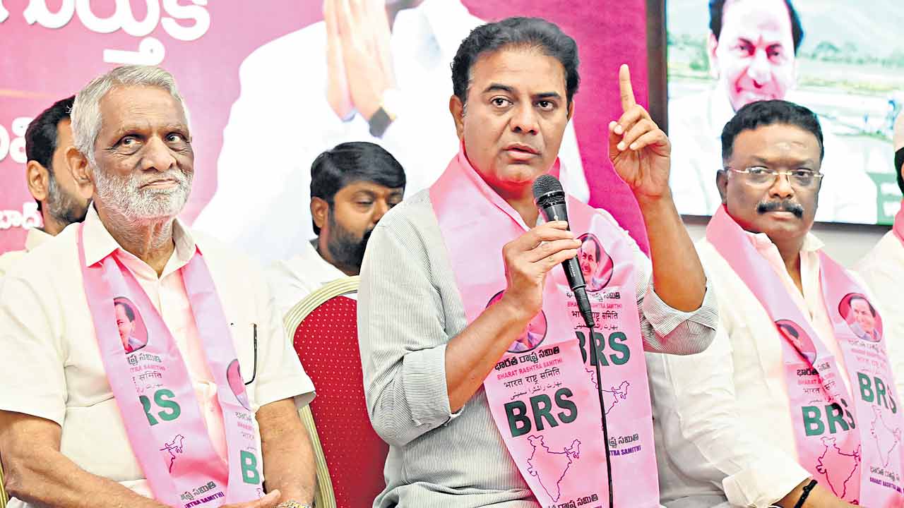 KTR | గెలుపే ల‌క్ష్యంగా.. అలుపెర‌గ‌ని కేటీఆర్ ప్ర‌చారం.. 60 రోజుల్లో 30 ప‌బ్లిక్ మీటింగ్స్, 70 రోడ్ షోలు..