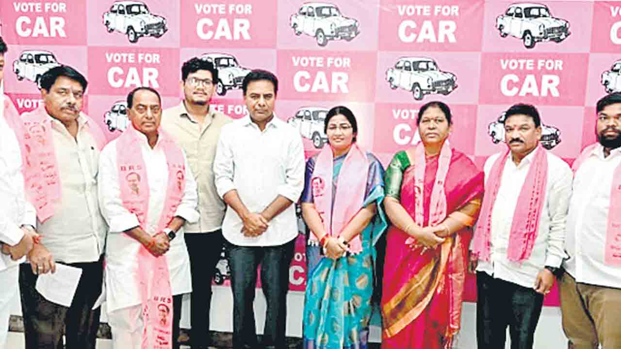 కాంగ్రెస్‌కు భారీ షాక్‌