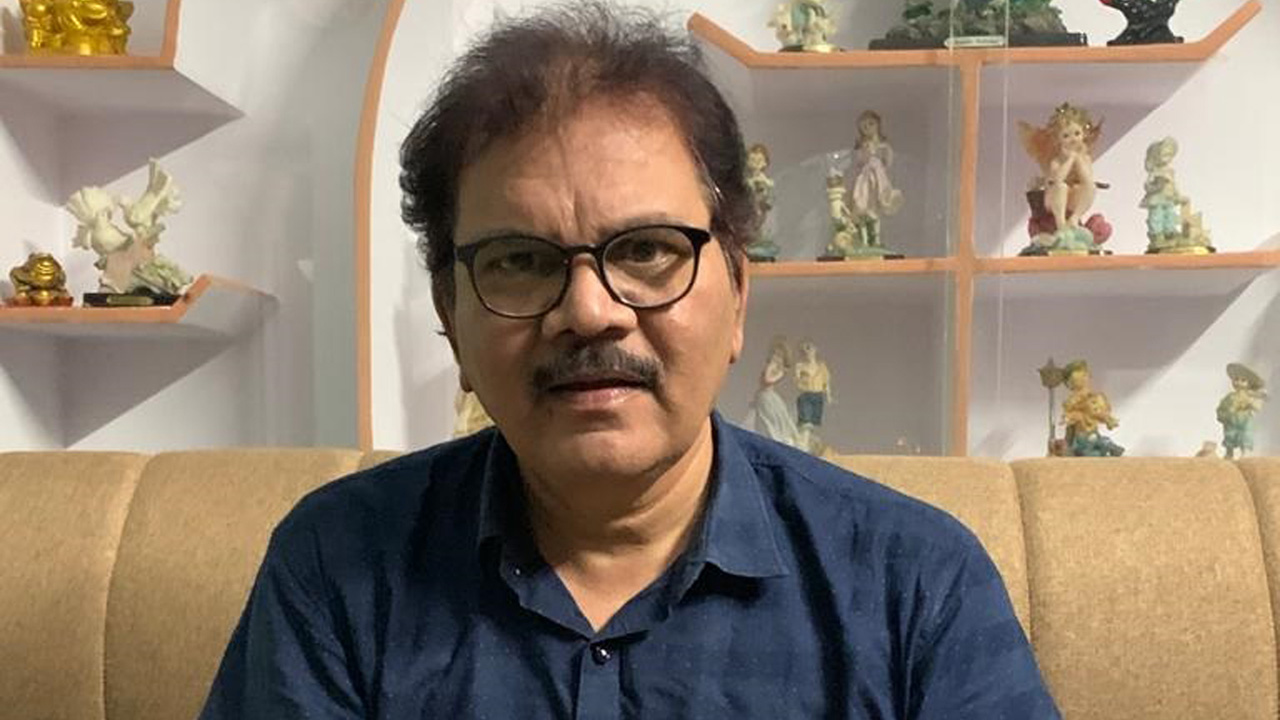 Telangana | తెలంగాణ వచ్చిన తర్వాత కవులు, పాటలు ఎందుకు తగ్గిపోయాయి?.. ఓ నవలా రచయిత చెప్పిన కారణమిదే!