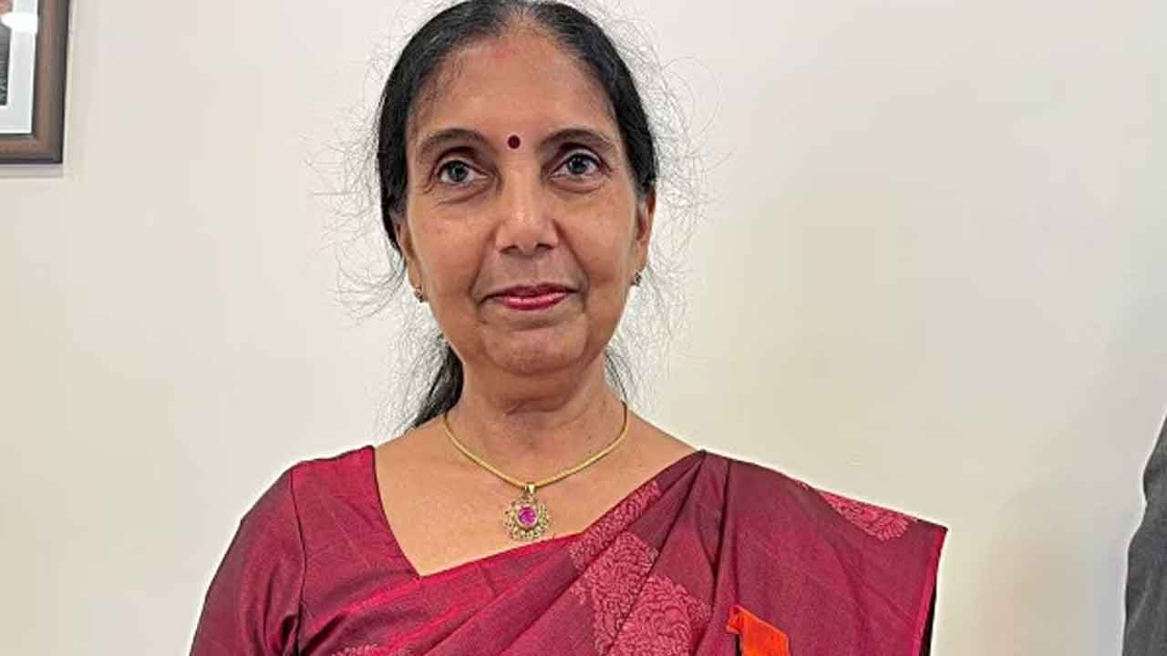 ISRO | ఇస్రో శాస్త్రవేత్త లలితాంబికకు ఫ్రెంచ్‌ పౌర పురస్కారం.. విశేష సేవలకు దక్కిన గౌరవం..