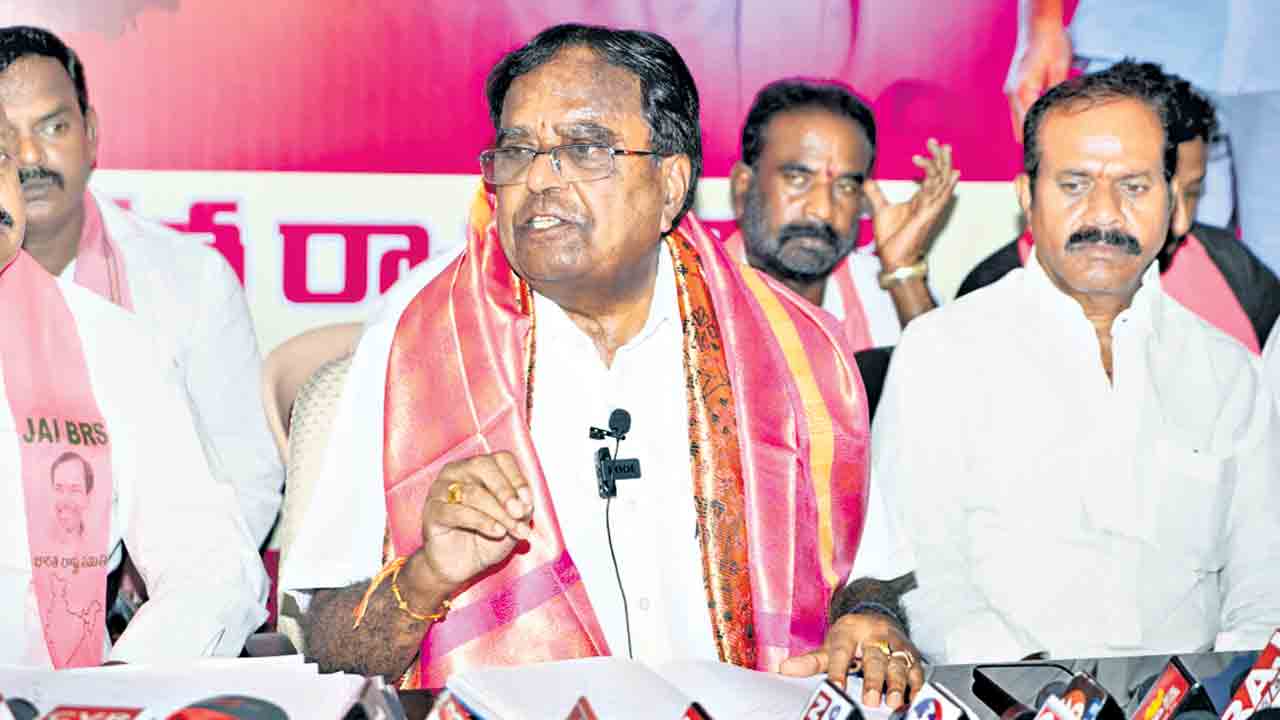 తెలంగాణలో కాంగ్రెస్‌ భూస్థాపితమే