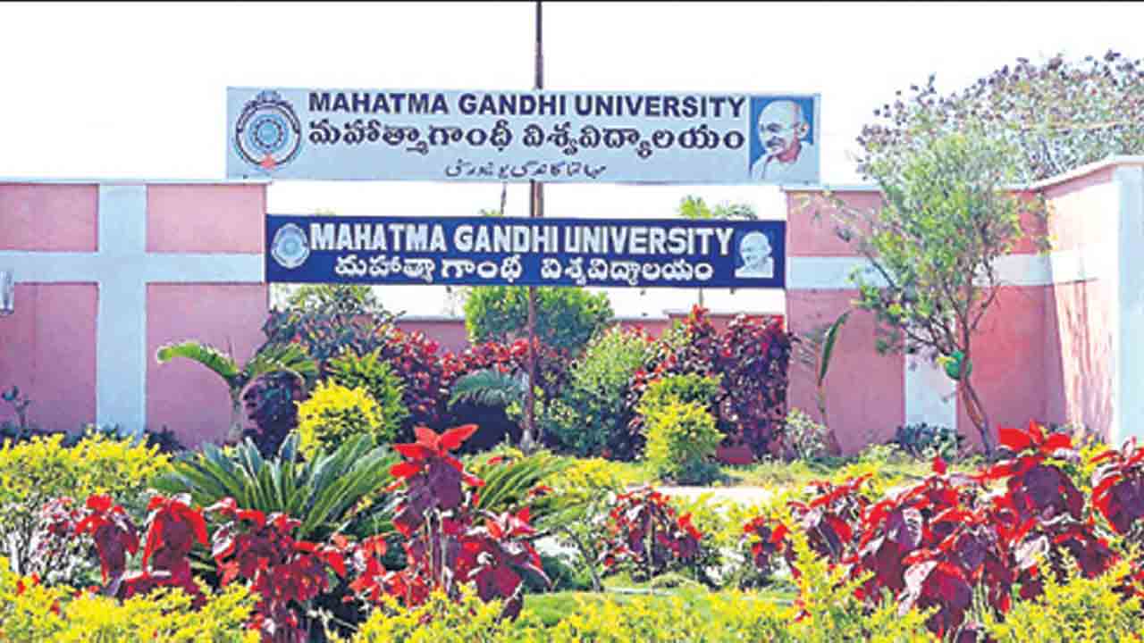 మూడో కాన్వకేషన్‌కు ఎంజీయూ సిద్ధం