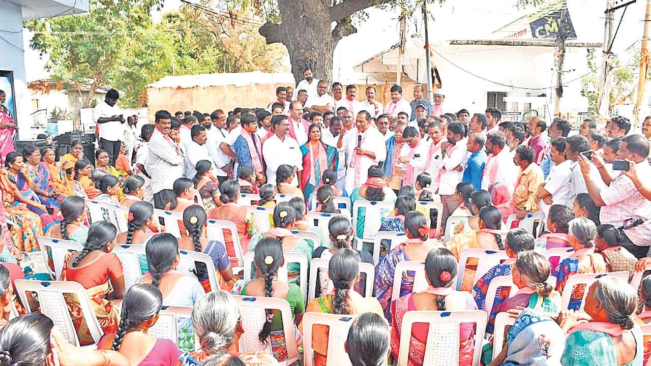 తెలంగాణలో బీఆర్‌ఎస్‌ హ్యాట్రిక్‌ ఖాయం