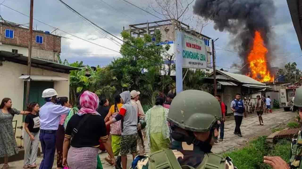 Manipur | మ‌ణిపూర్‌లో న‌వంబ‌ర్ 13 వ‌ర‌కు మొబైల్ ఇంట‌ర్నెట్ నిషేధం