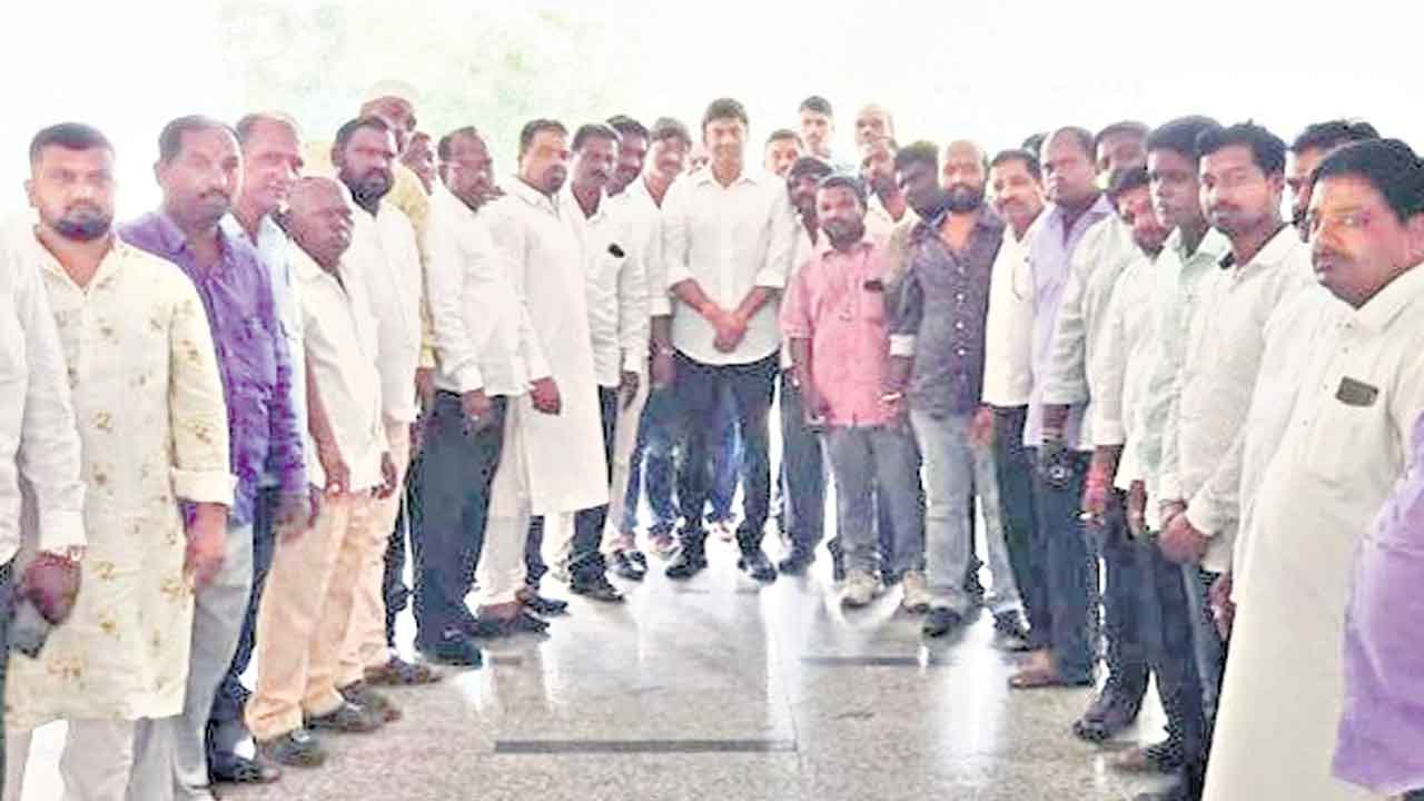 మైనార్టీలకు అండగా.. బీఆర్‌ఎస్‌ పార్టీ