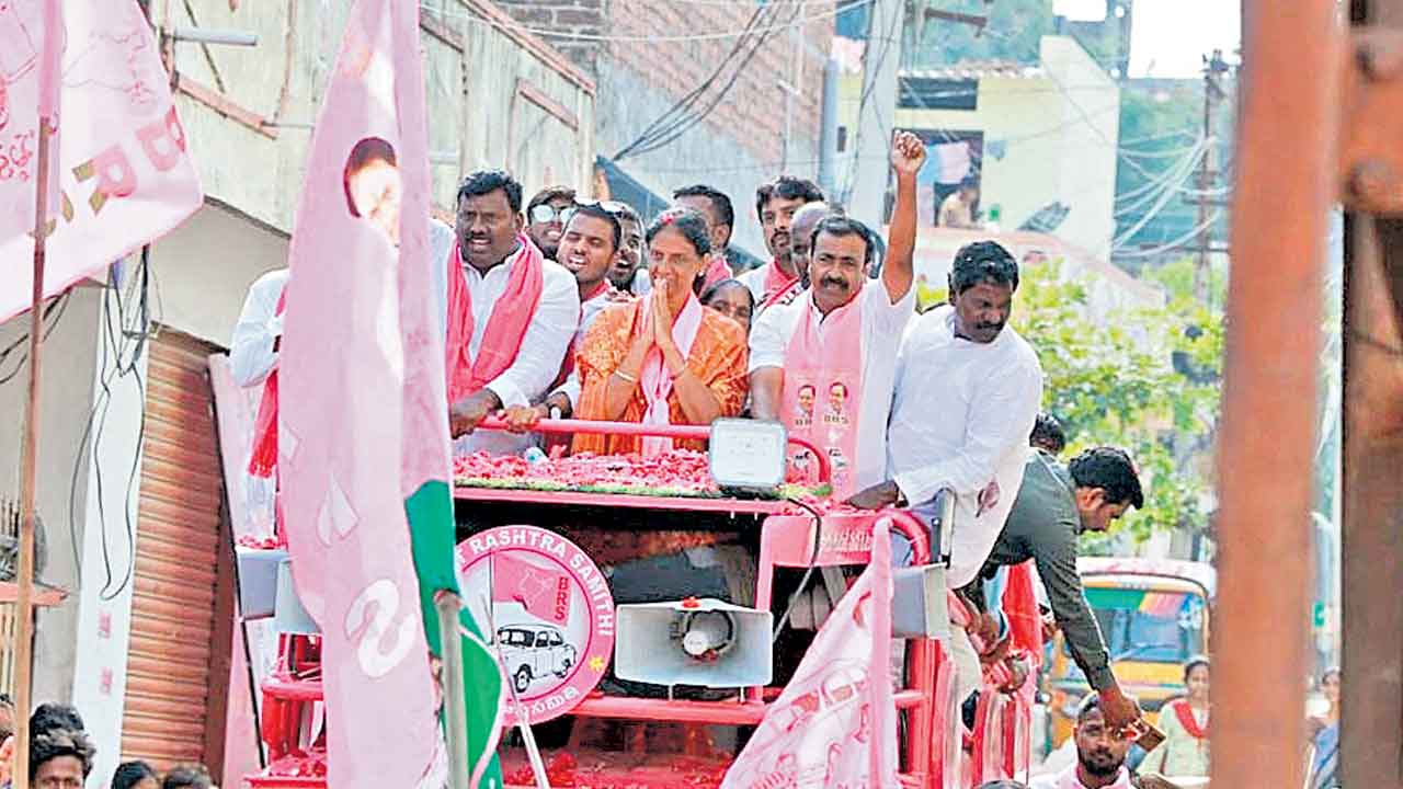 కాంగ్రెస్‌ వస్తే గోస.. బీఆర్‌ఎస్‌తోనే భరోసా.. మంత్రి సబితా ఇంద్రారెడ్డి