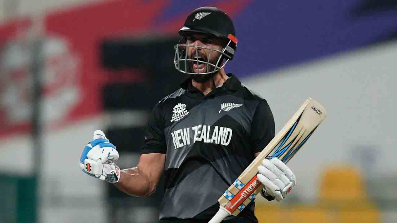 Daryl Mtichell | వ‌ర‌ల్డ్ క‌ప్‌లో అత్య‌ధిక సిక్స‌ర్లు.. మెక్‌క‌ల్ల‌మ్ రికార్డు బ‌ద్ధ‌లు కొట్టిన మిచెల్