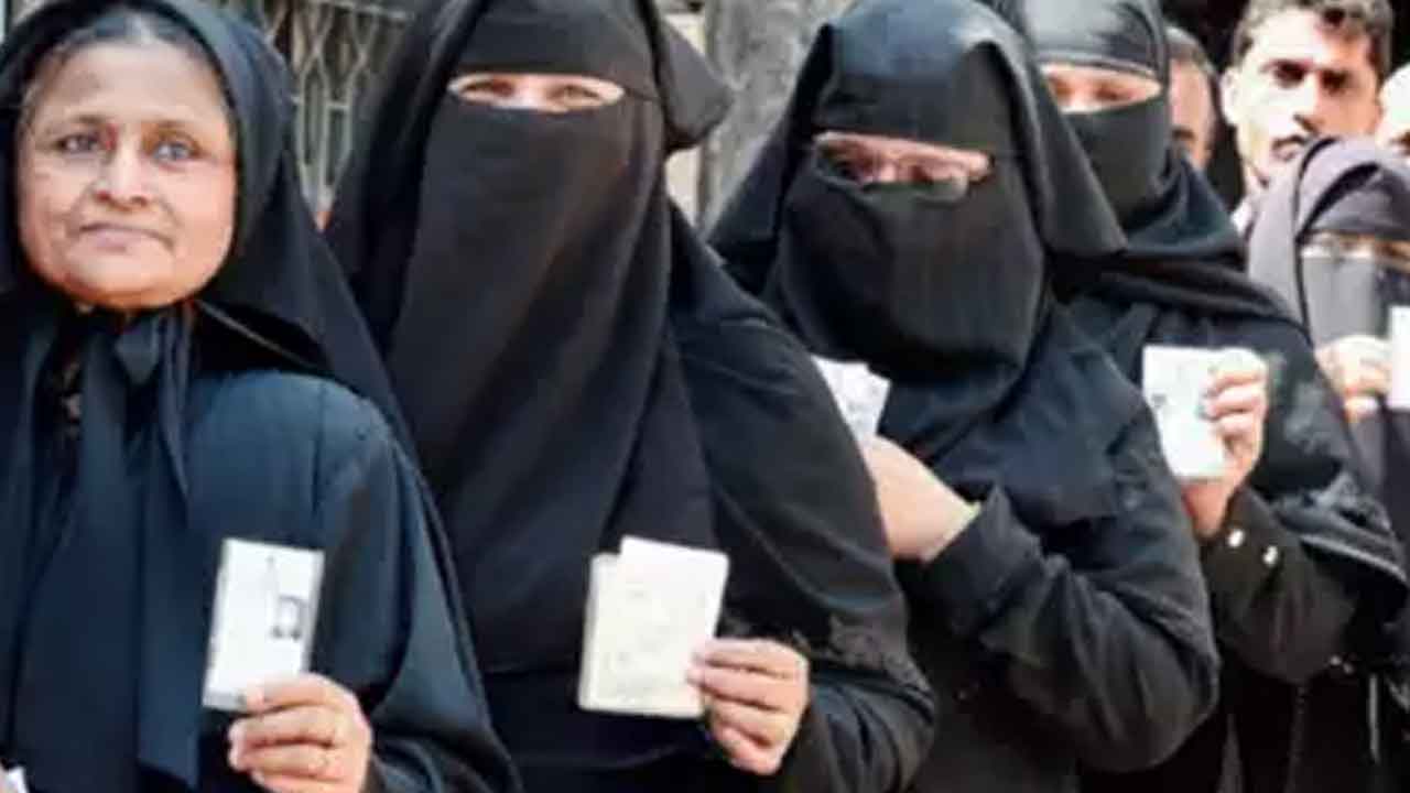 ముస్లింలంతా సారు వెంటే