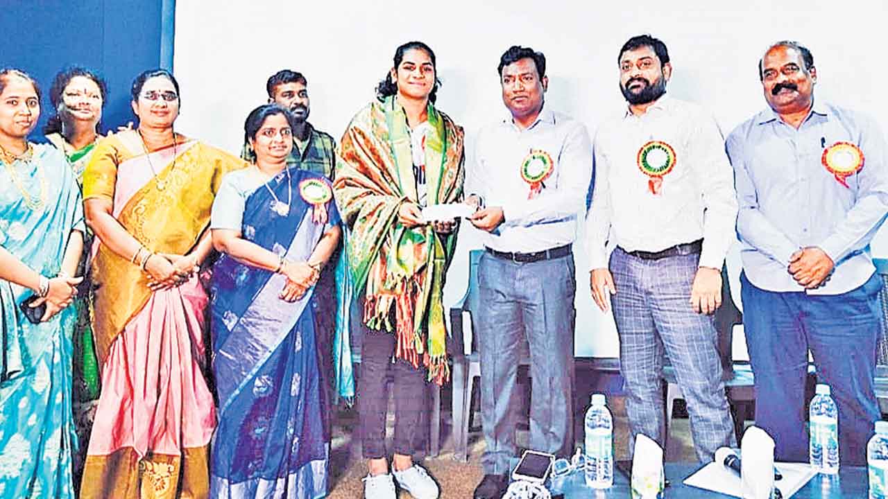 ఆసియా క్రీడల కాంస్య పతకానికి నందిని అగసర