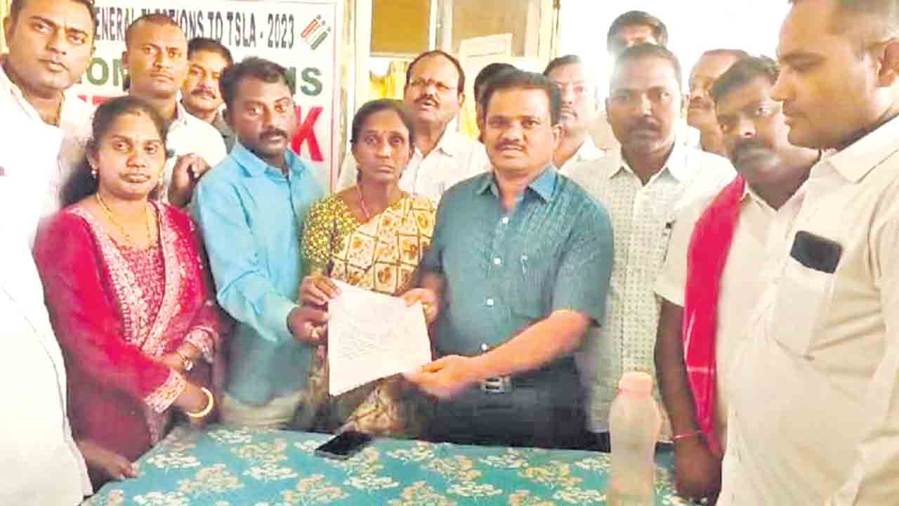 పార్టీ మారాలని ప్రలోభపెడుతున్నరు