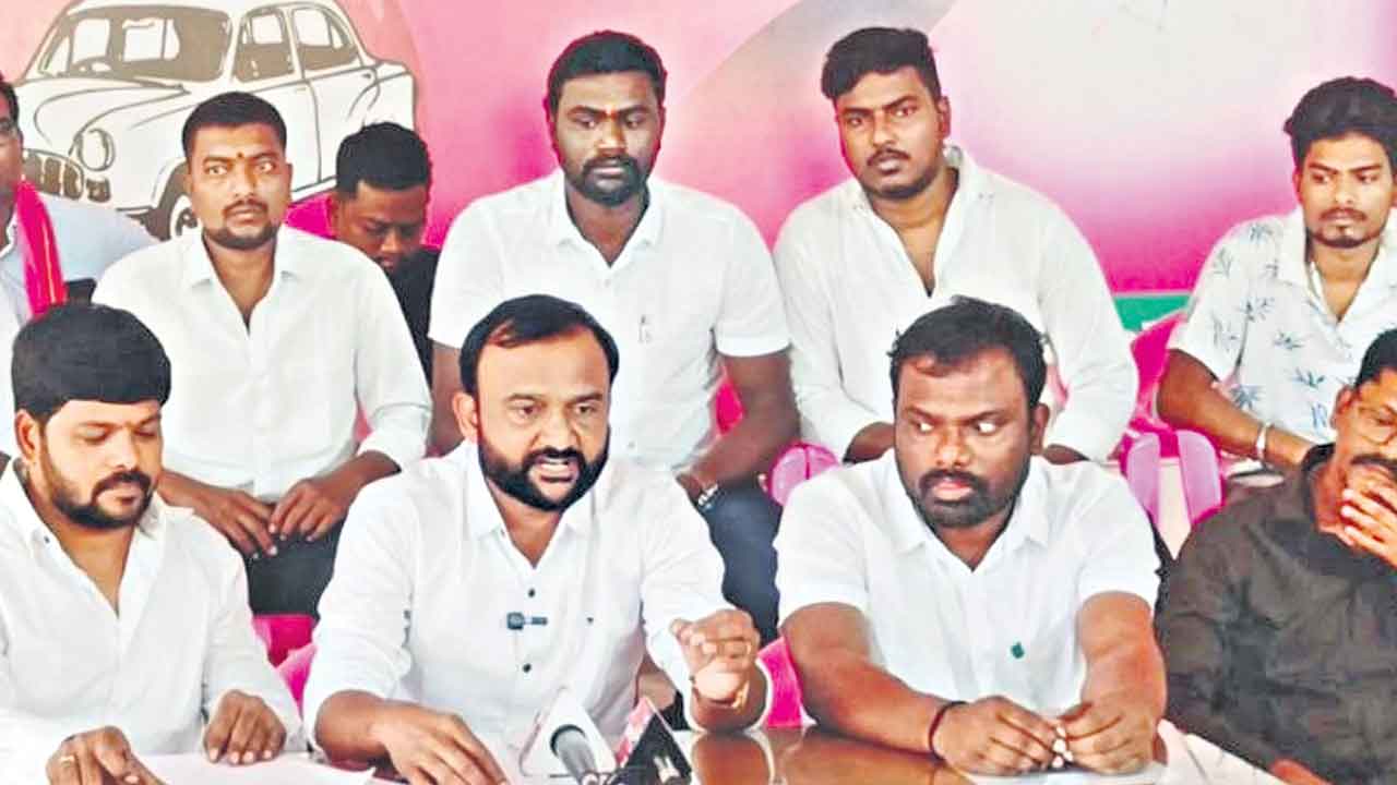 ఉద్యోగాల భర్తీపై కాంగ్రెస్‌, బీజేపీ విషప్రచారం