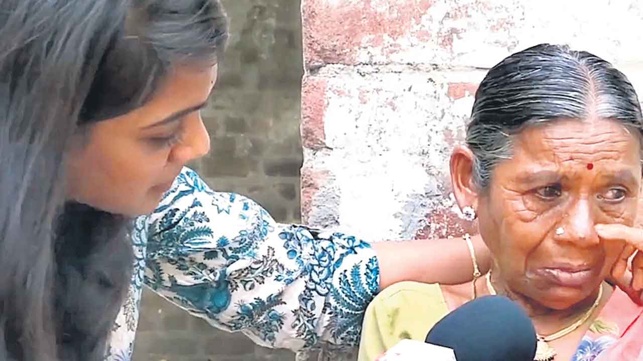 CM KCR | కేసీఆరే నా పెద్ద కొడుకు.. ఆయనిచ్చే పింఛన్‌ డబ్బులతోనే నాకు బుక్కాడుతున్నది.. యూట్యూబ్‌ చానల్‌తో వృద్ధురాలి కంటతడి