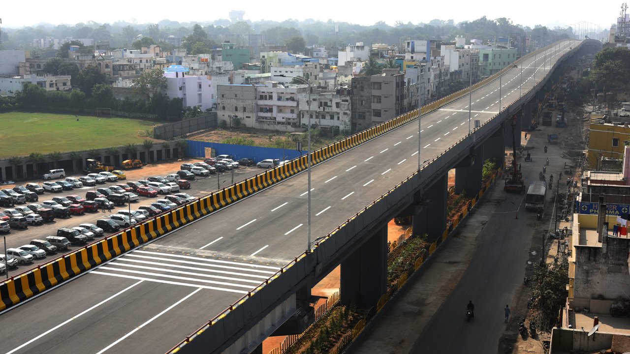 Hyderabad | ఓల్డ్‌సిటీ టు న్యూ సిటీ.. ఫ్లైఓవర్లతో ట్రాఫిక్‌ కష్టాలకు చెక్‌