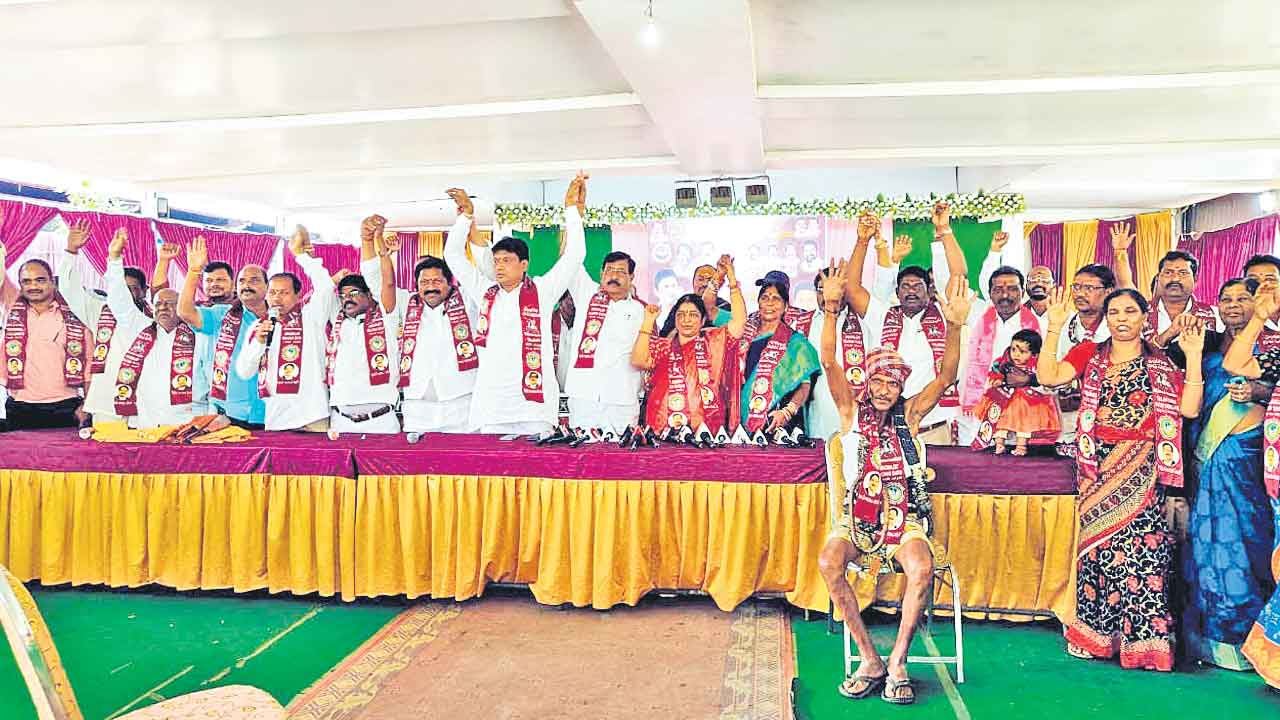 కులవృత్తులను ప్రోత్సహిస్తున్న బీఆర్‌ఎస్‌కు మద్దతు