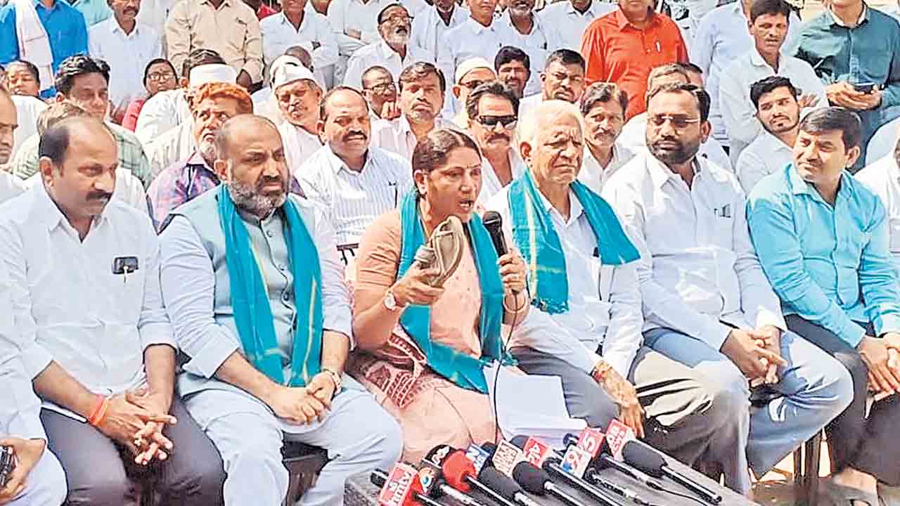 చెప్పుదెబ్బకు ‘కంది’పోతావ్‌!